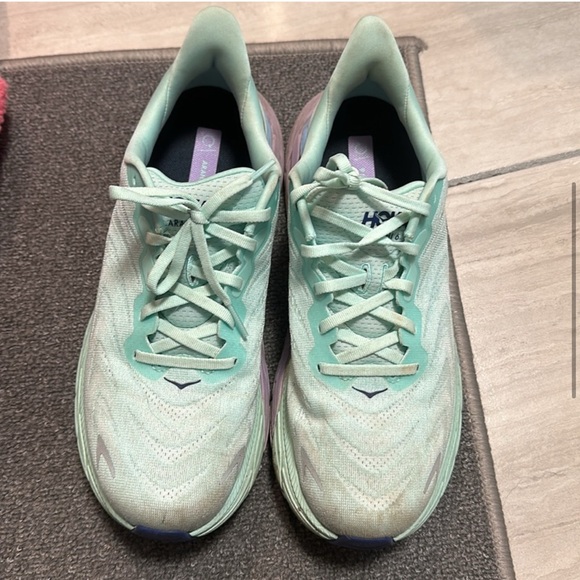 Hoka bundle - Picture 2 of 8